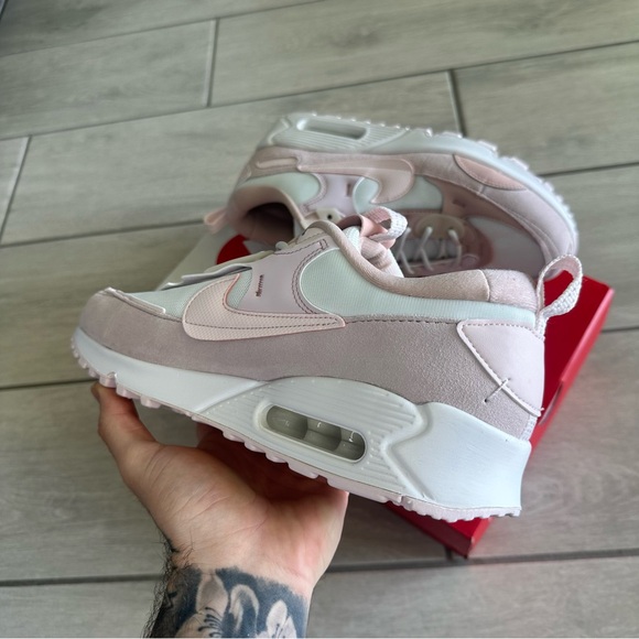 NIKE AIR MAX 90 FUTURA PINK WHITE WOMENS 10.5 - Picture 3 of 3